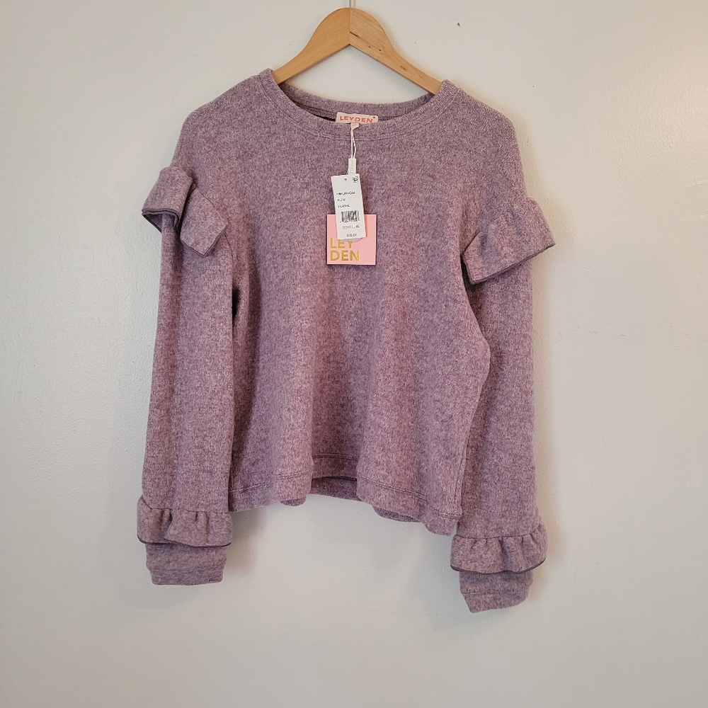 LEYDEN Sweater